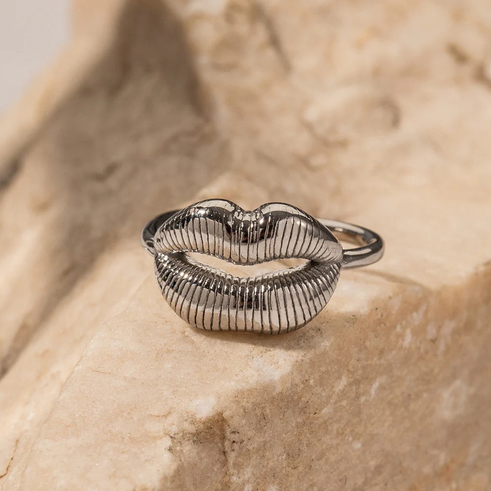 Waterproof Silver Lip Shape Ring*Lip Signet Ring*Open Ring*Tarnish Free*JD - Picture 2 of 5